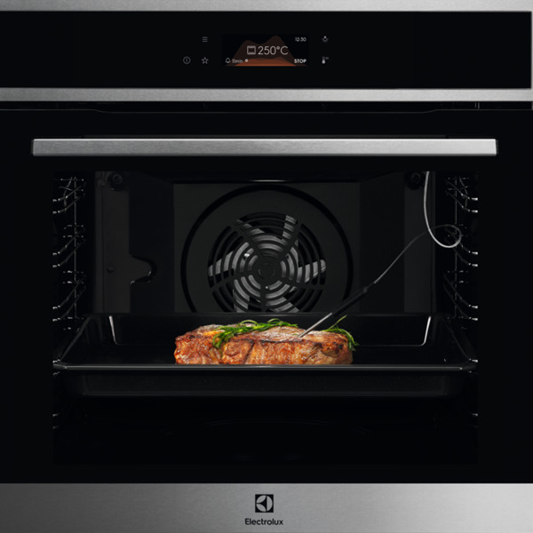 FORNO ELECTROLUX – EOE8P39X